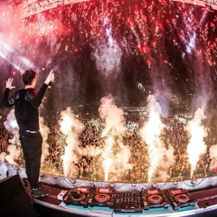 Martin Garrix - EDC Las Vegas 2015 (Exclusive Free) By : → [www.facebook.com/lovetrancemusicforever]