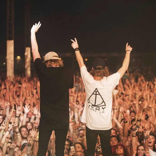 Carmada LIVE At GTM Maitland 2015