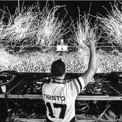 Tiësto - EDC Las Vegas 2015 (Full) (Free) By : → [www.facebook.com/lovetrancemusicforever]