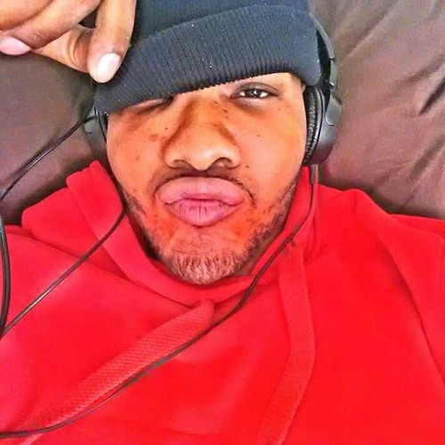 Bugz gutta - threats freestyle  at Rainbowz and gunshotz 2015