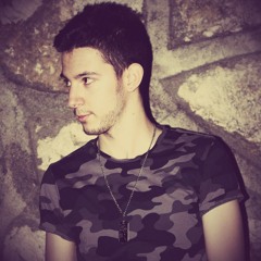 Sanırım (Söz, müzik: Ramazan Gün)