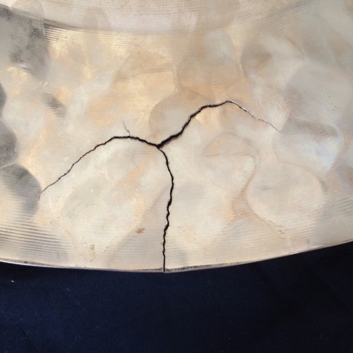 Cymbal Repair for Edge crack part2 forZildjian Ultra Hammered China [Repair Before]