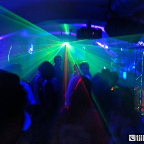 Mix house & tech house (vinyl serato)after le memphis belle 2009