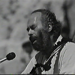 Rabbi Shlomo Carlebach ztz'l - What Are You Crying Over