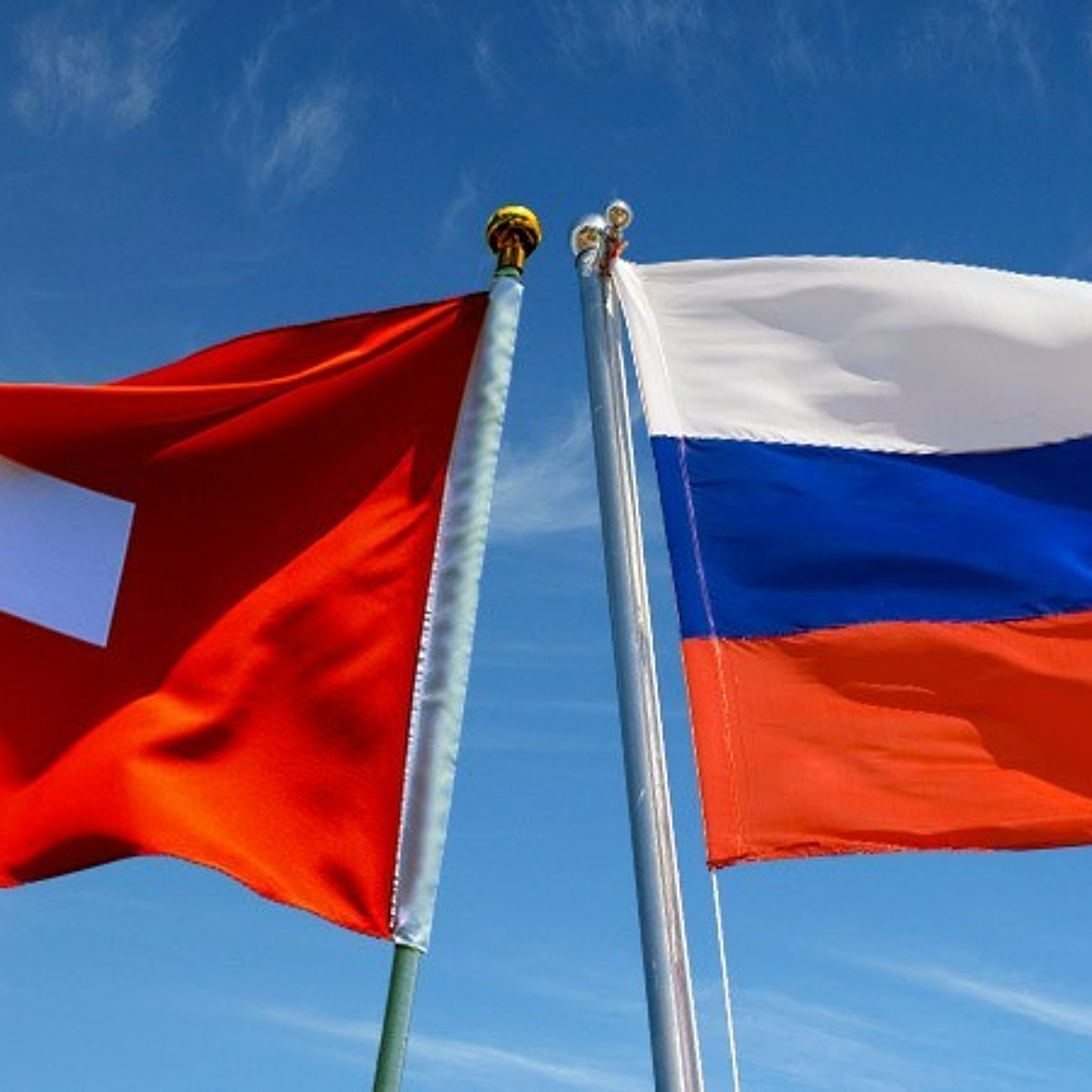 Enzo Caputo interviewed by Russian Information Agency Novosti on the Swiss Sanctions against Russia episode artwork