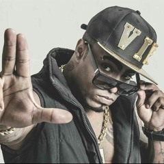 MC LOVE -  REBOLANDO NO  GRAU