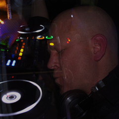 Michael Brat - Sunset Breaks