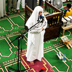 يوم ترى المؤمنين والمؤمنات نورهم يسعى بين أيديهم وبإيمانهم