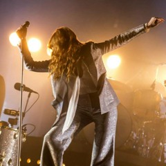 Florence + The Machine - Times Like These [Foo Fighters Cover] (Live at Glastonbury 2015)