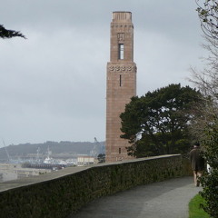 8 - Le monument américain