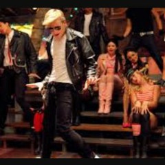Crusin for a brusin-Teen beach movie