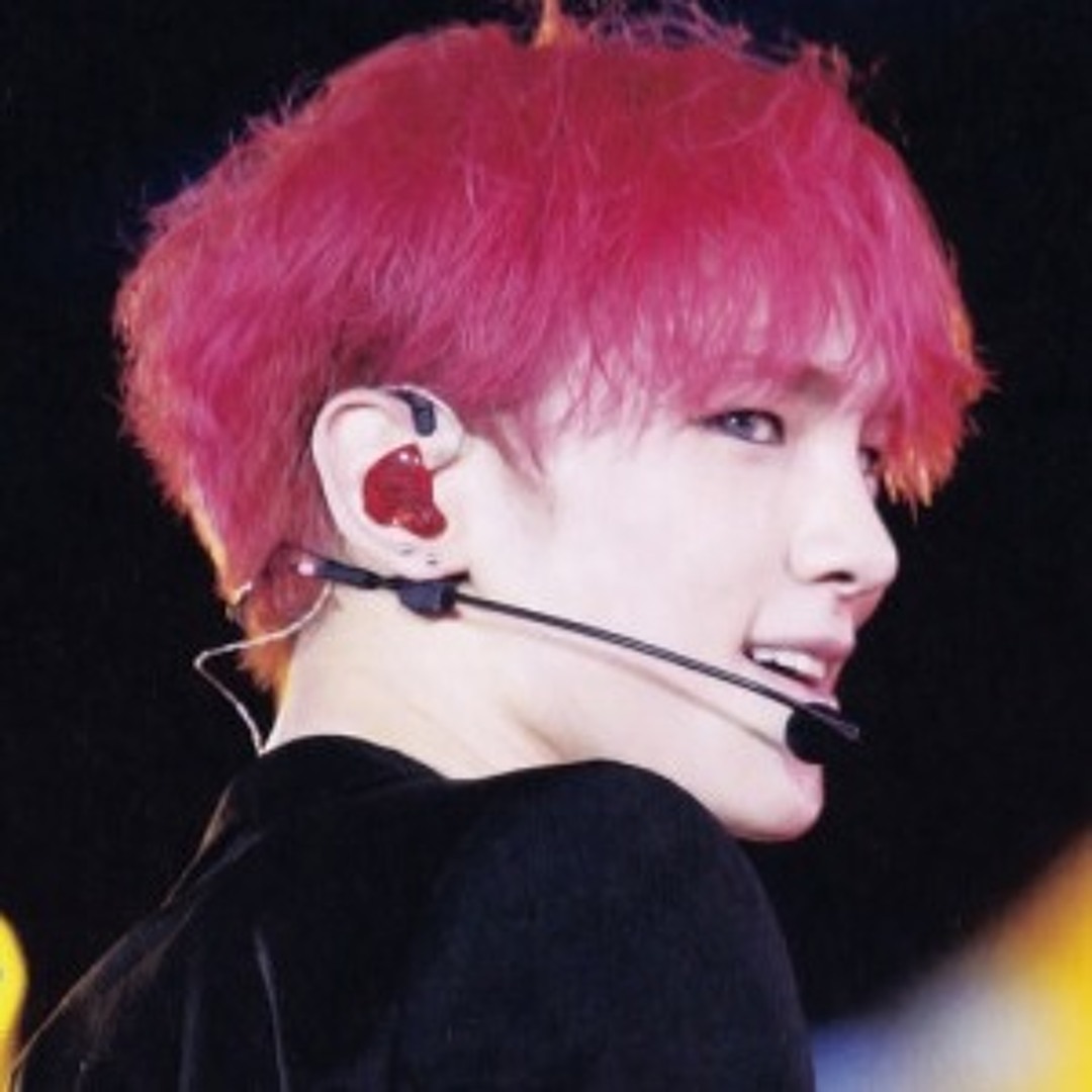 Listen to SHINee Key - Born To Shine (SHINee World 2015 Special