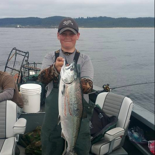 Fishing Report – Winchester Bay, Oregon – 7/2/15 by Salmon Harbor Tackle by Fishing Oregon
