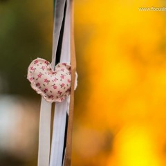 WHEN I LOOK AT YOU (Miley Cyrus) - Música para Casamento