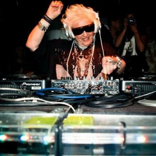 I'm Your Grandson Granny - DeejayDark Voice Circuit (Original Mix) PowerDrums PVT2015