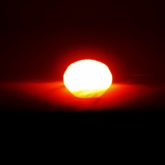 MACRIMA - Sonnenglut am Abend (für David)