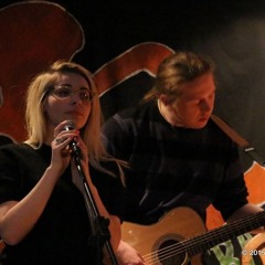 Lana Del Rey: Off to the Races Live (Live Cover)