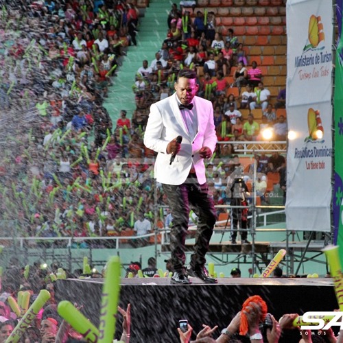 Yiyo Sarante - Aniversario Telemicro(SalsaRD.Com)2015