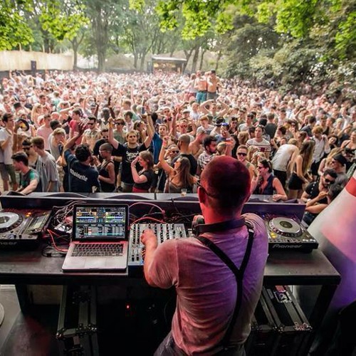 Andras Live at Thé Dansant: Rockabilly 05.07.2015