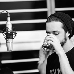 gravação amadora - Cê Tá Pensando Que Eu Sou Xico Sá, Bicho? - Bença Mãe