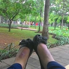 'Bersama bayanganmu kasih seakan-akan ku terjaga dari mimpi-mimpi dari kehidupan yang semu dan melenaku membuatku terlupa akan segala"nya' By: Emil-sesaat kau hadir