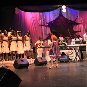 Dai Asiri Jesu (Zimpraise 2011-The Power Live DVD)