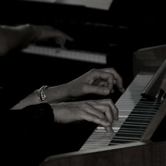 Mozart - Piano Concerto No.23 In A Major, K 488 Adagio - 2nd Mvt For 2 Piano