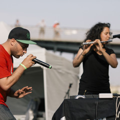 Osloob & Naïssam Jalal - Free Style Beatbox Flute (LIVE)