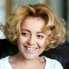 Anzhelika Varum - Gorodok