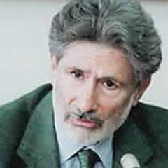 إدوارد سعيد يتحدث العربية