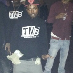 Peepin tom at Backatown ctc