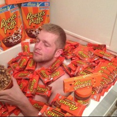 A STONAS ESCAPADE // RVMSXY