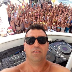 Robin Thicke-Blurred Lines ft. t.i Pharrell (Ergen J Remix)