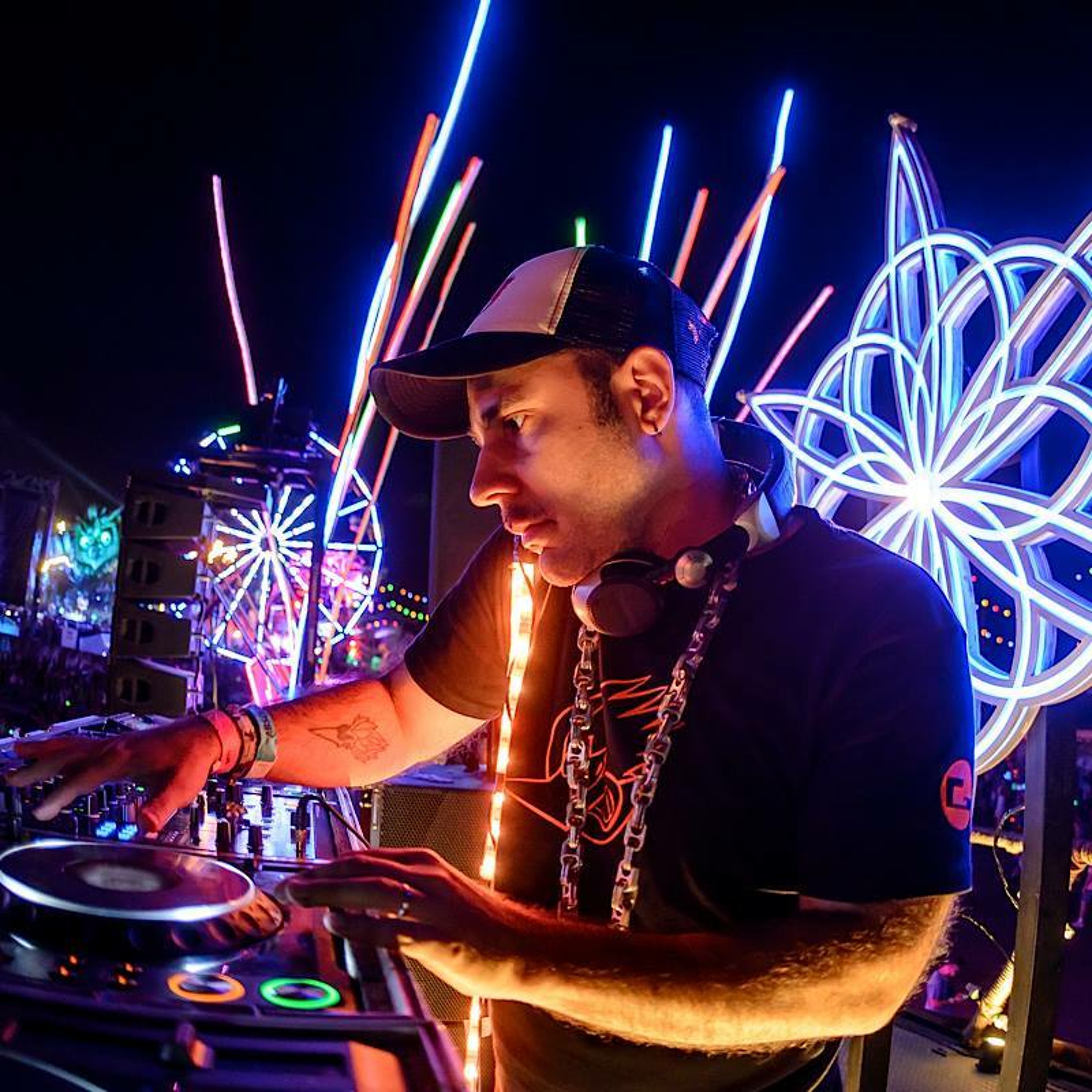 AGENT ORANGE DJ