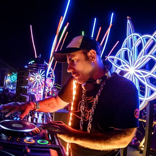Agent Orange DJ @ EDC Las Vegas 2015