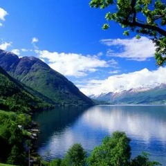 RemiVFoliage - I Don't Know Much About You (original song)