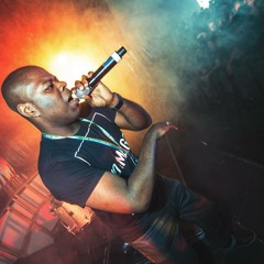 Willy P Aka Dubaholics With MC Onyx Stone At Camma