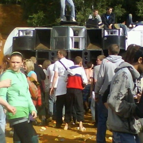 Hardtrance Vs MiNiMaLlLL
