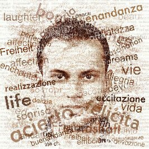 في الثالثه يمين .. احمد طارق يحي .. زمالك