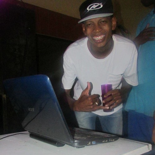 MONTAGEM = CHUPA CHUPA PICA TA ENTRANDO [[ DJ WALLACE DO ANTARES ]]