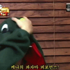 SCUMMY  - RAPTOR WRISTS (KLIP)