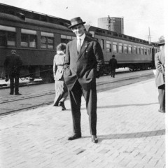 Italian Village Violin Piano Accordion- CliffKeller@cox.net