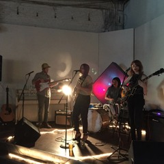 Live Studium: Molly Burch, 7/15/15