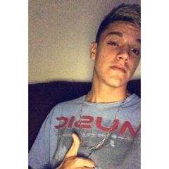 MTG = ESSE E O DJ BRENO DE PUTARIA E MESTRE [DJ BRENO CASSILHAS]