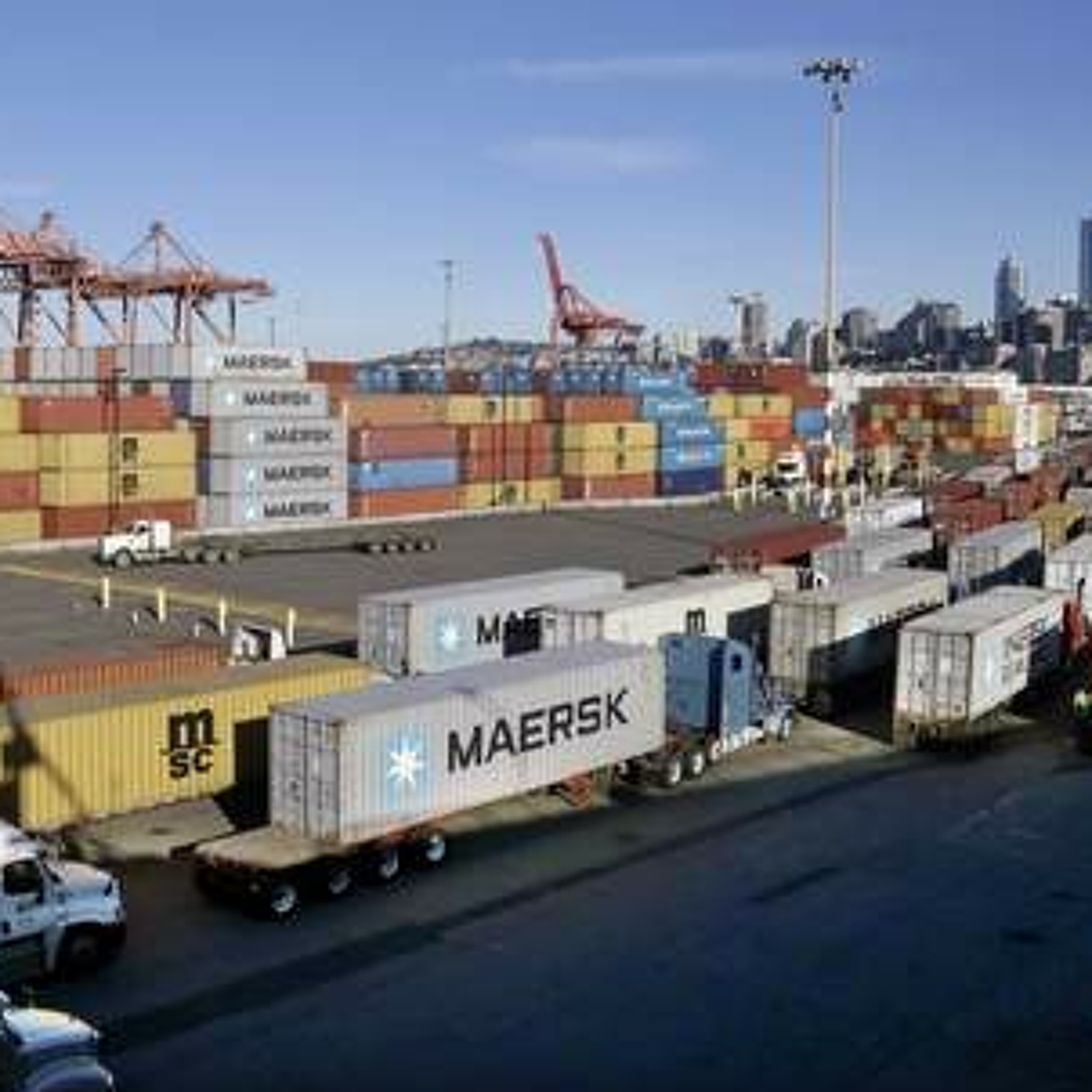 Outlook murky for port productivity proposals. Ag Minute for July 30, 2015 episode artwork