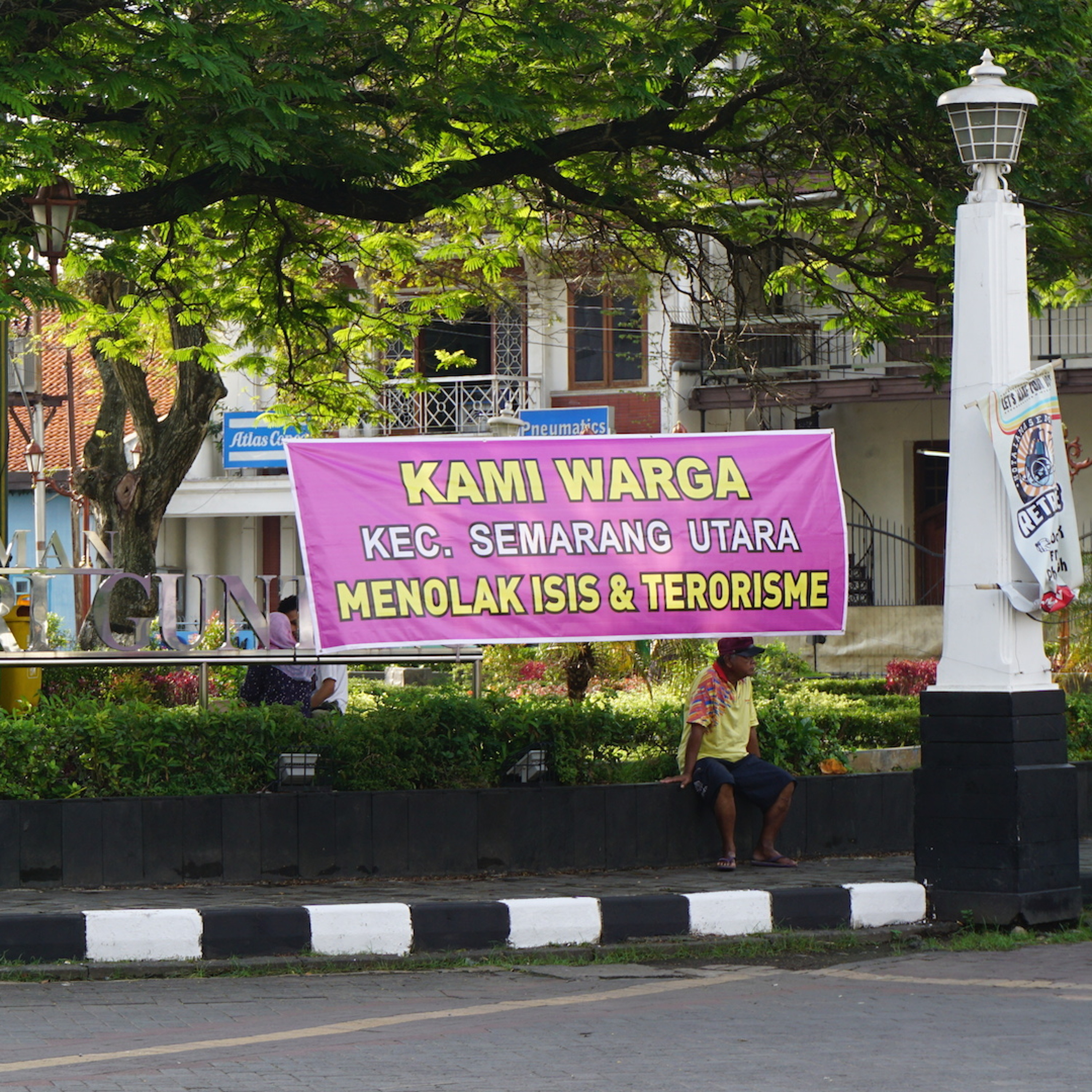 Dr Muhamad Najib Azca - Indonesia’s Foreign Fighters