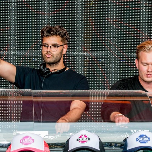 CAFEINA STAGE AT TOMORROWLAND MIXED BY CAZZETTE