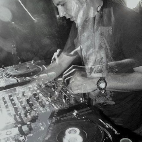 Dave Eleven - Division (Preview )