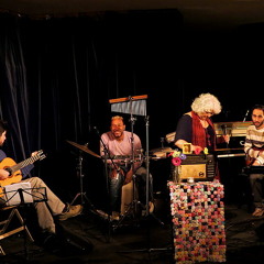 Neste Mesmo Lugar   ( Armando Cavalcanti/Klécius Caldas )