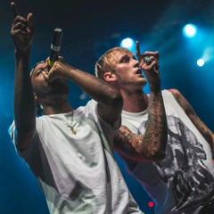 05-Machine_Gun_Kelly-Thoed_Ass_ft_DubXX_Tezo_Prod_By_MGK_Slim_Gudz_JP_Did_This_1-1.mp3